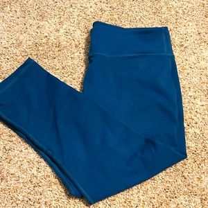 Fabletics Power Hold Crop